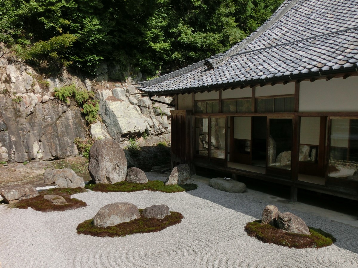 「石馬寺」拝観日変更のお知らせ