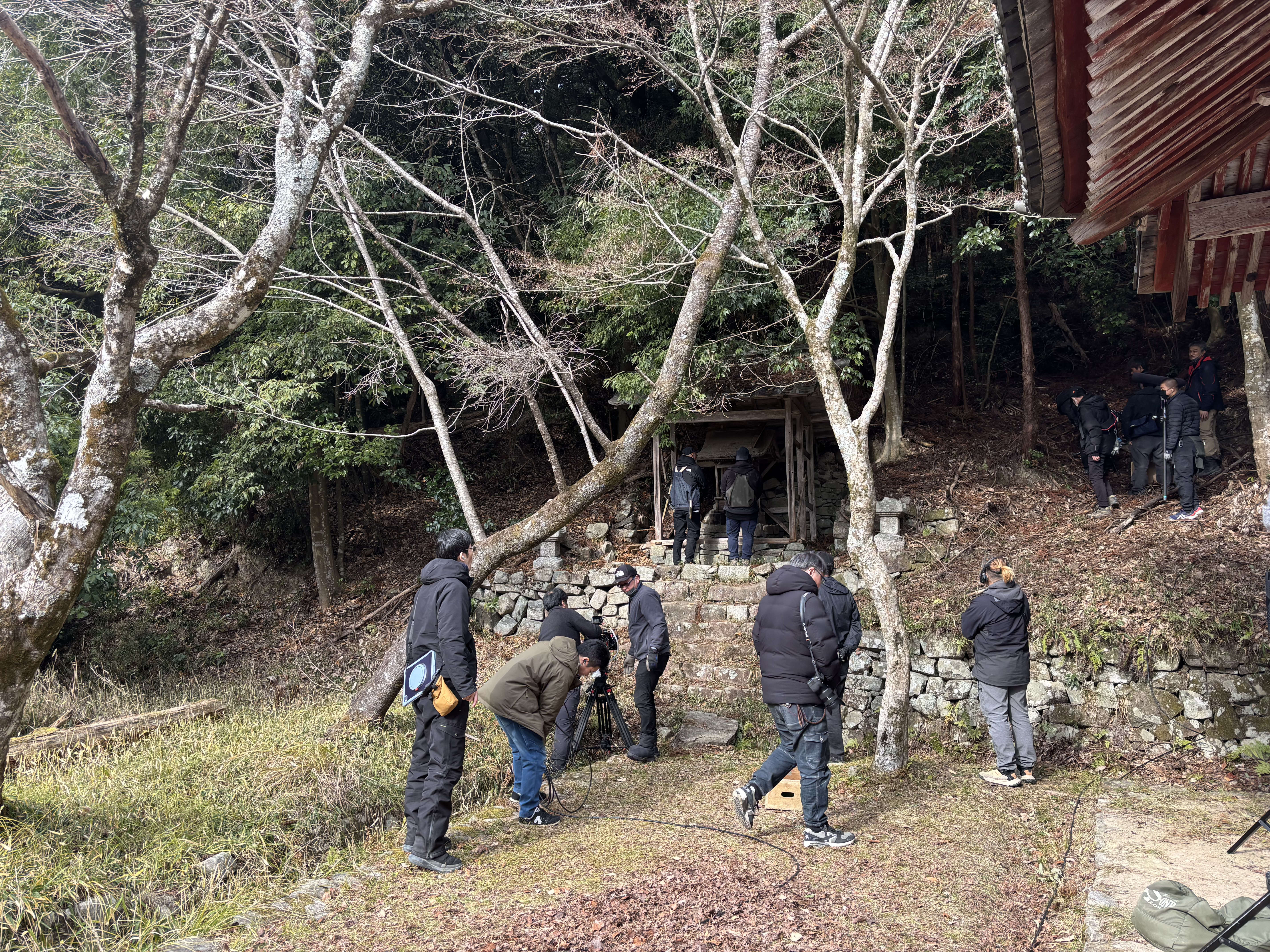 【ドラマ撮影情報】NHK朝ドラ「ばけばけ」(第118回)の撮影が東光寺で行われました。